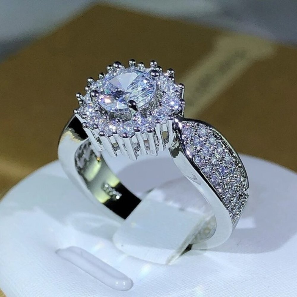925 Silver Newest Main White Ring For Ladies Party Jewelry Gift Wedding … - Picture 5 of 5
